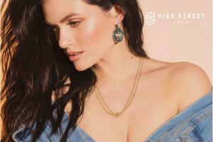 Layered silver necklace set