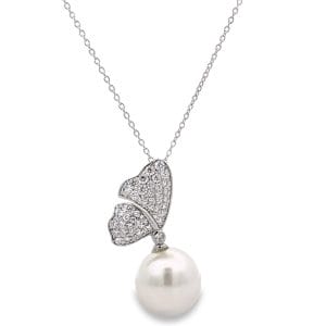 Pavé Butterfly Pearl Silver Necklace